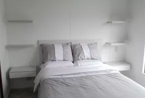 Muebles y camas para habitación