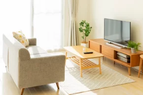 5 elementos indispensables que debe tener un centro de entretenimiento o mueble para TV